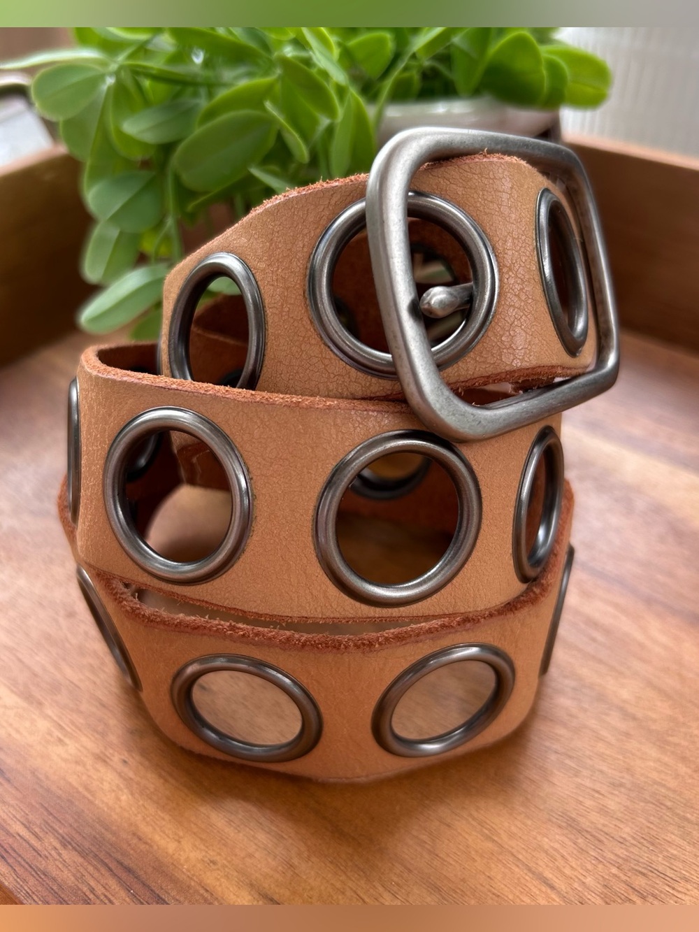 Vintage Fossil Leather and Metal Grommet Belt Size Small